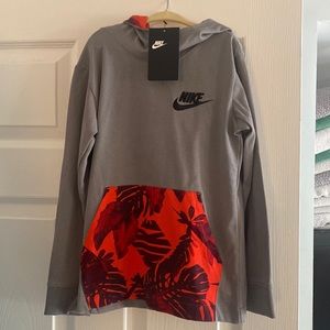 Nike boys XS Sweatshirt